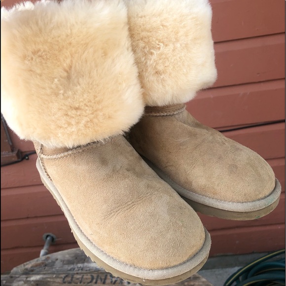UGGS booties Girls sz 5 - Picture 10 of 11